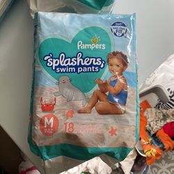 Pampers Slashers Swim Pants Size M 18 Count 