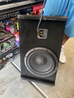 Subwoofer in Carpeted Enclosure Box