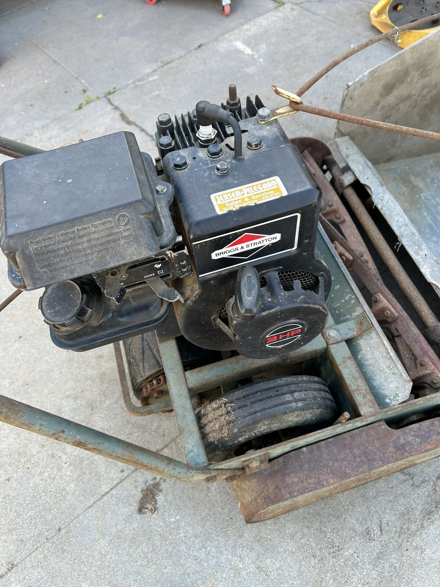 20 inch trim trimmer works good