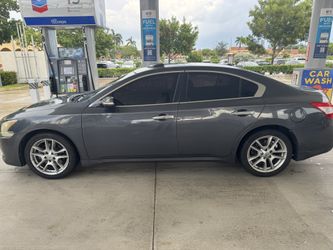 2012 Nissan Maxima