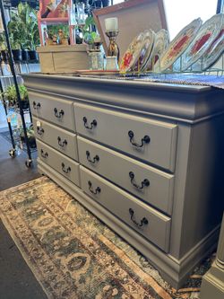 Newly Refinished Light Gray 6 Drawer Dresser