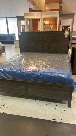 King panel bed