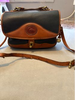 Dooney & Bourke