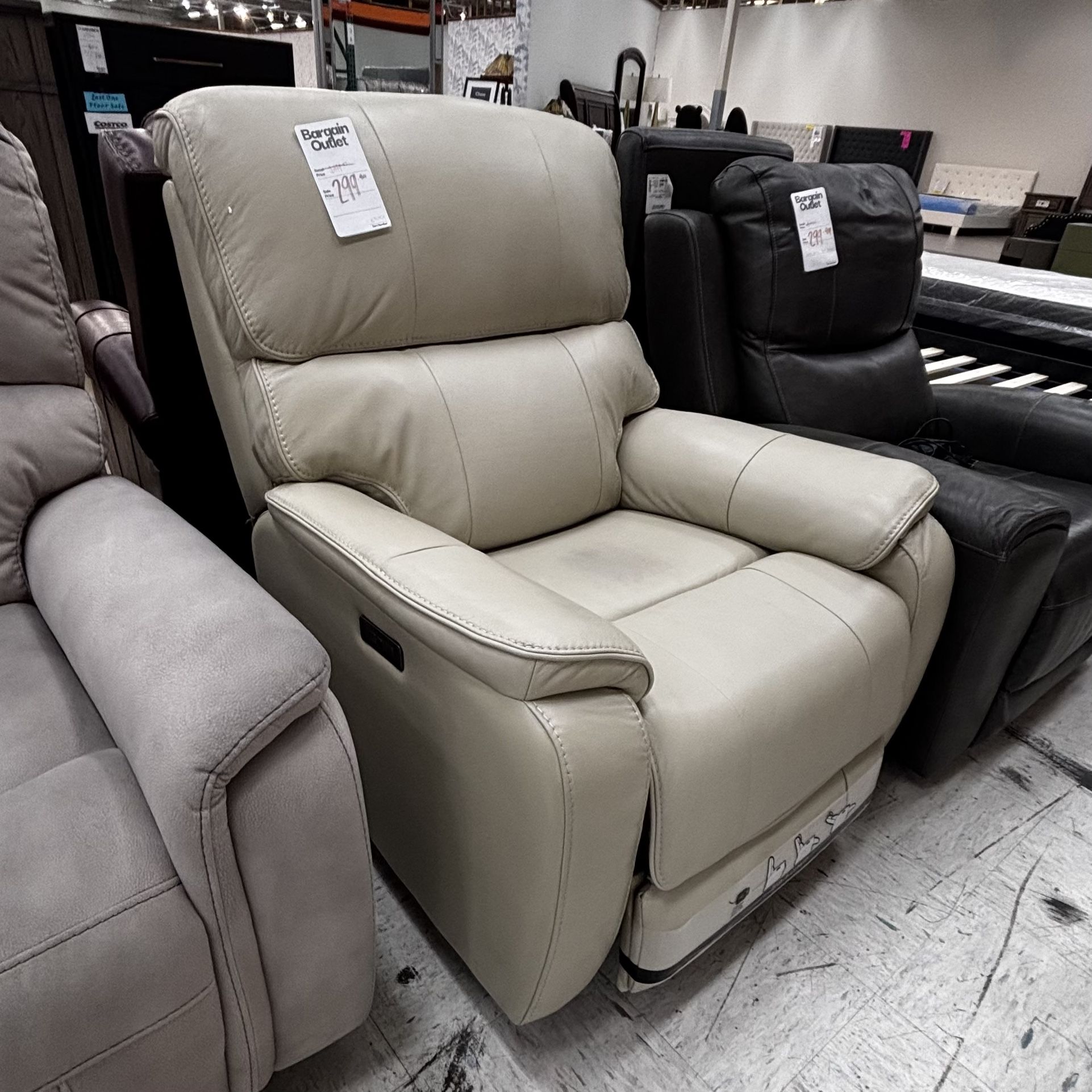 BarcaLounger Columbia Leather Chair