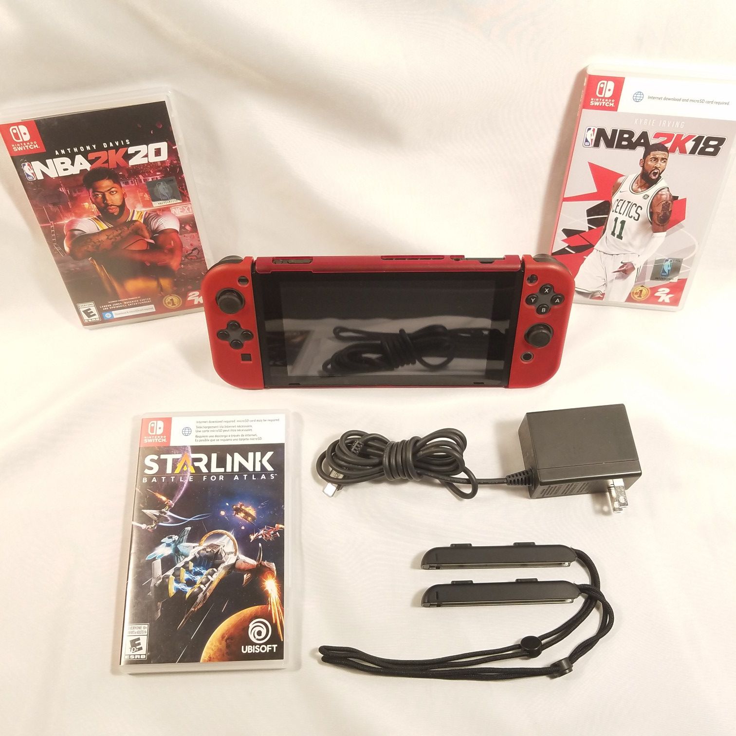 Nintendo Switch V2 + 3 games Charger + Joy Con Straps - Everything in pictures $265