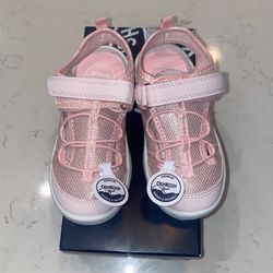 OshKosh Girls Shoes/sandal
