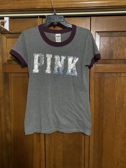 Women’s size Xs Victoria secrets pink brand gray tshirt