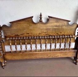 VINTAGE Ethan Allen- Classic Manor Queen Size