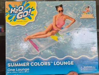 New pool float