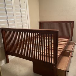 Solid Sturdy Wood Full Size Bed Frame w/ Storage drawers