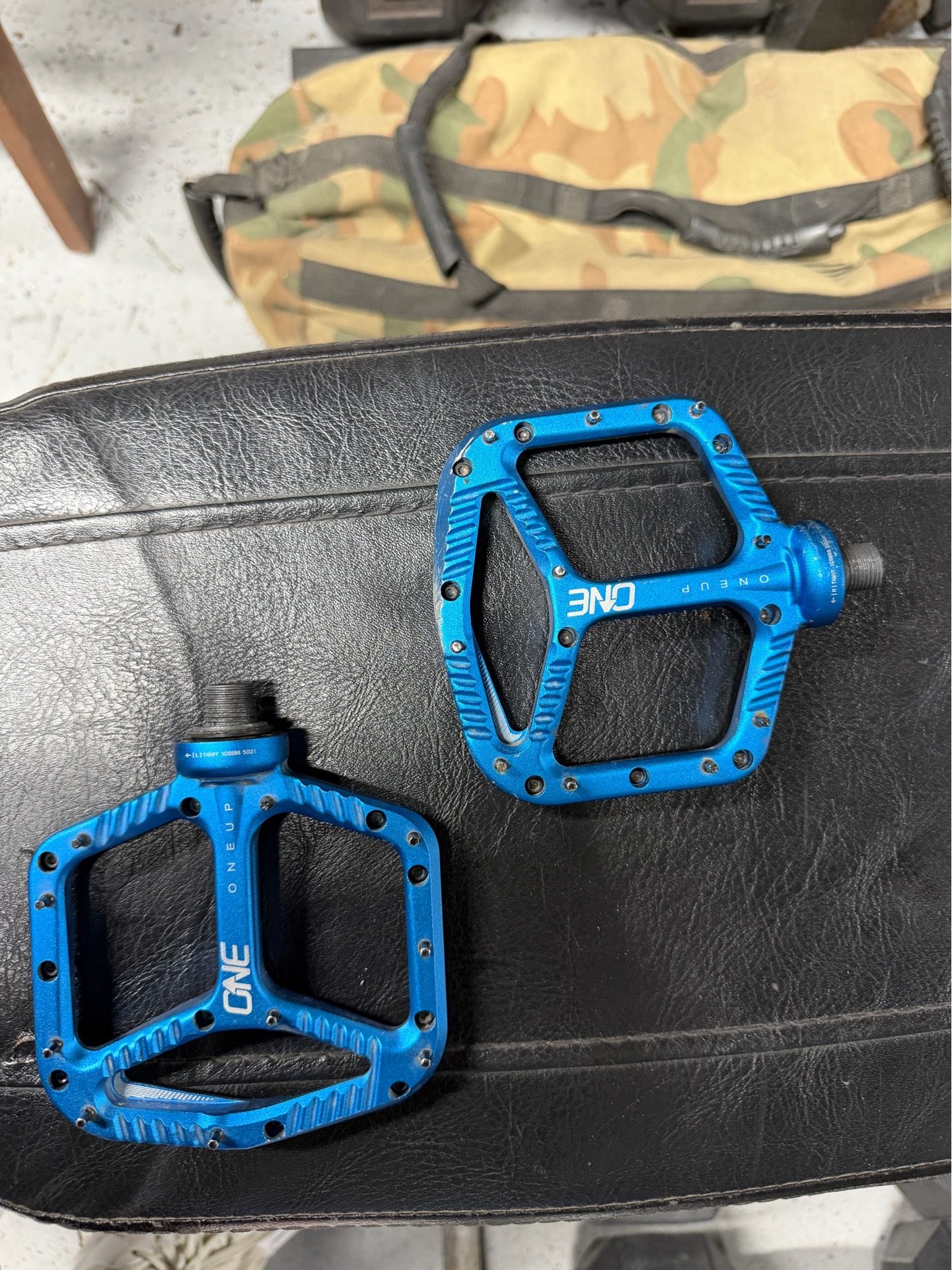 One up wave pedals