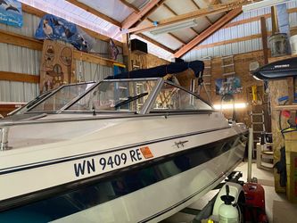 1996 Livingston  Viking