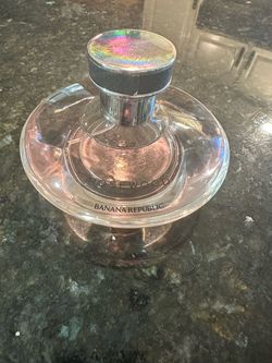 Banana Republic Rosewood Eau de parfum