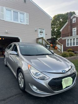 2012 Hyundai Sonata Hybrid