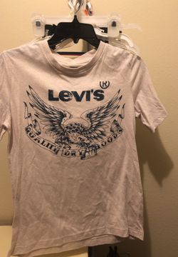 Boys Levi’s shirt