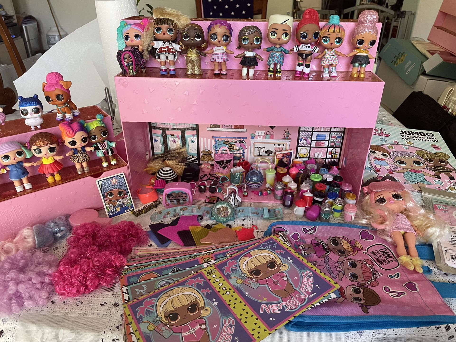 Lol Surprise Dolls-pop Up Store.