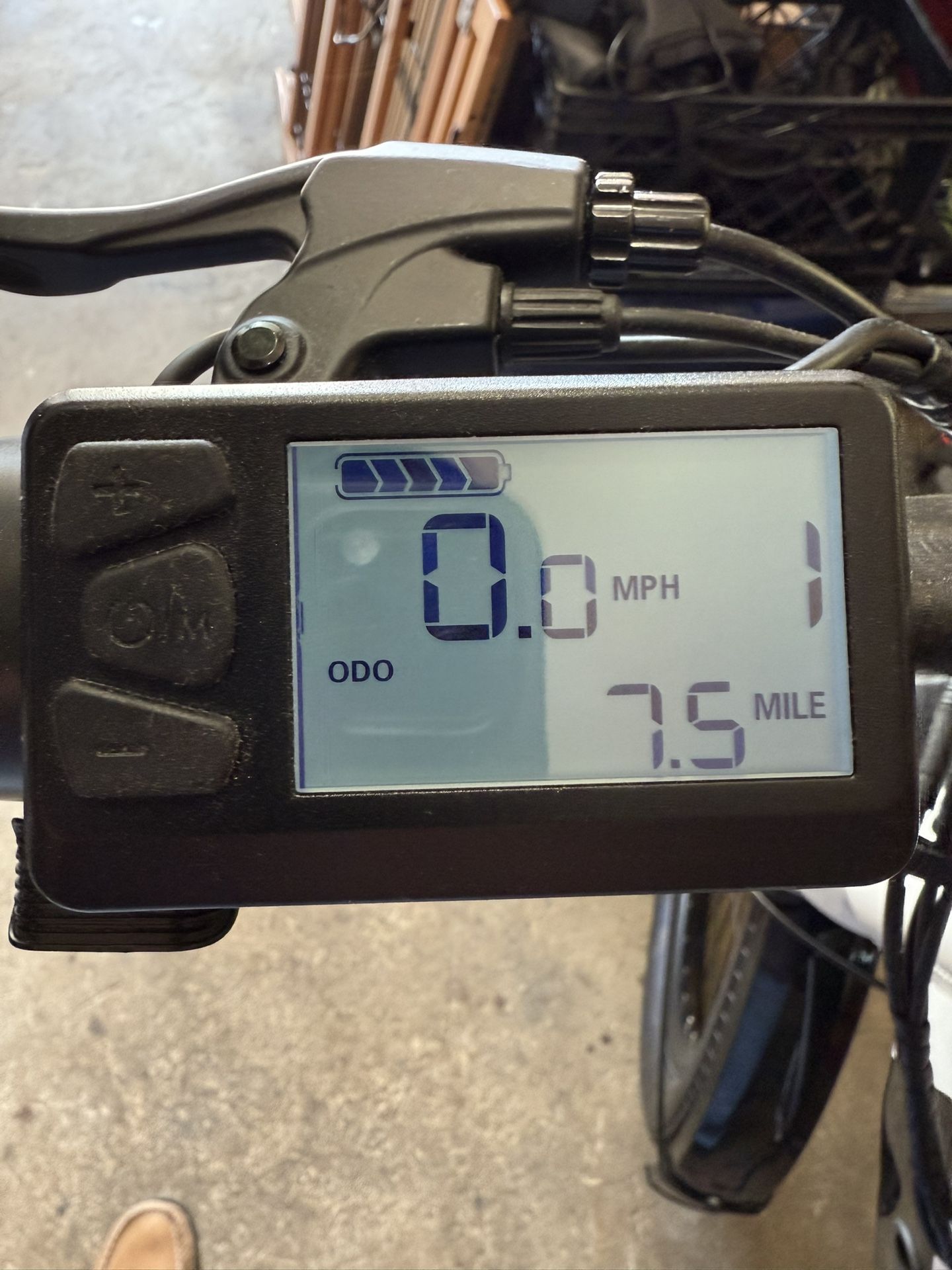 Schwin Costin L/XL Electric Bike.