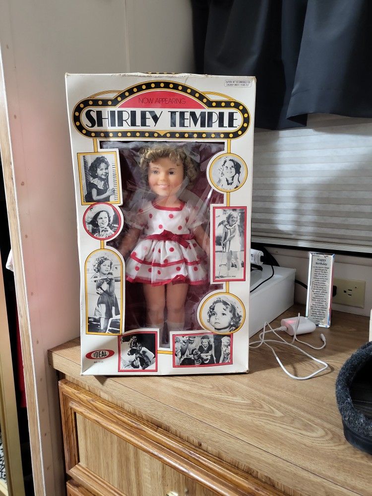 1973 Ideal Shirley Temple Doll Memorabilia