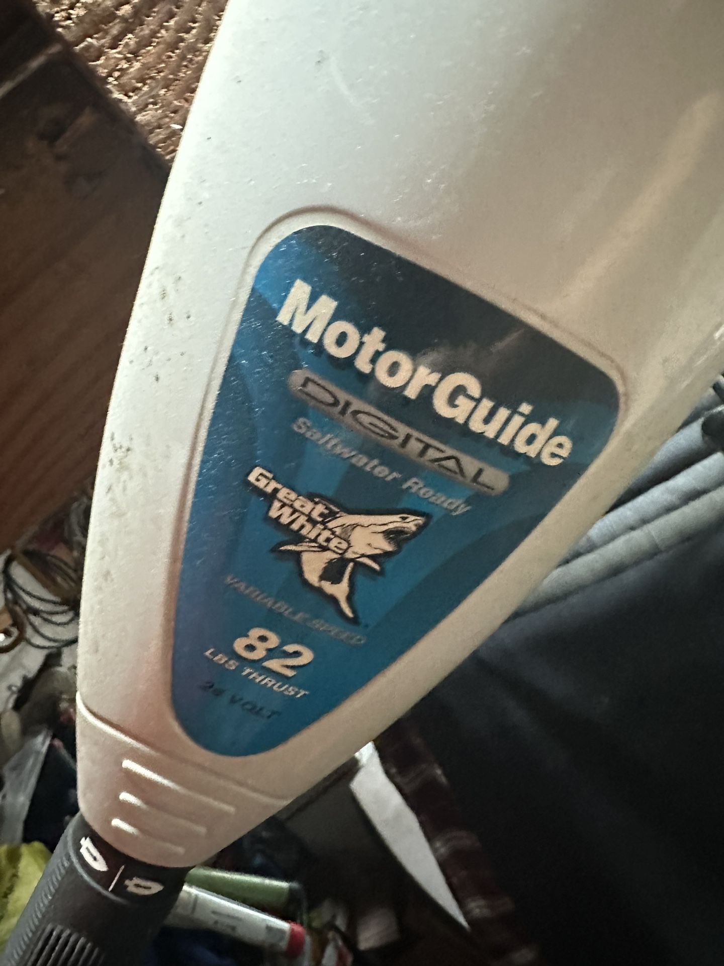 Motorguide Greatwhite 82lb Thrust 24V Trolling Motor With Gator Mount