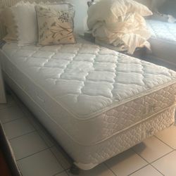 one mattress, twin size