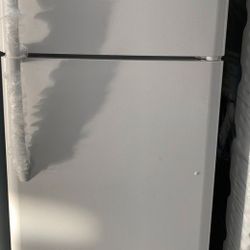 Top Freezer Fridge All 8A0 J