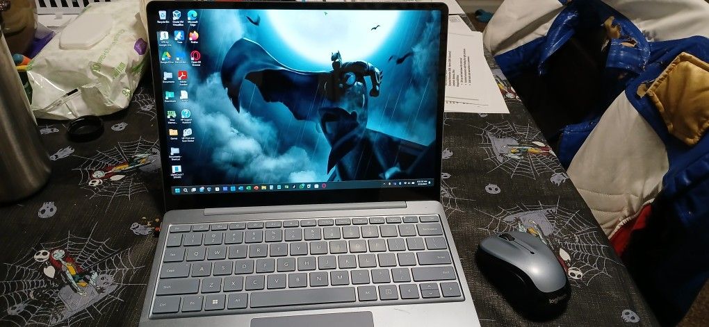 Microsoft Surface Go Laptop 2