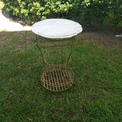 Bar With Butiful Marble Top 9spot Bottle Rack On Bottom And  Wine Glass Rack Under