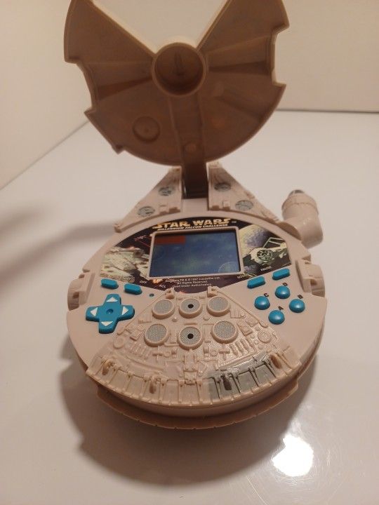 Tiger Electronics 1997 Star Wars Millenium Falcon Challenge Game Tested  Vintage