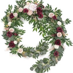 Ling’s 9ft Garland