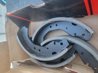 Chevy gmc 88 -99 rear drum brakes