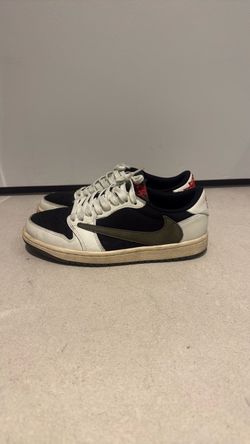 Travis Scott x Air Jordan 1 Retro Low OG SP 'Olive'