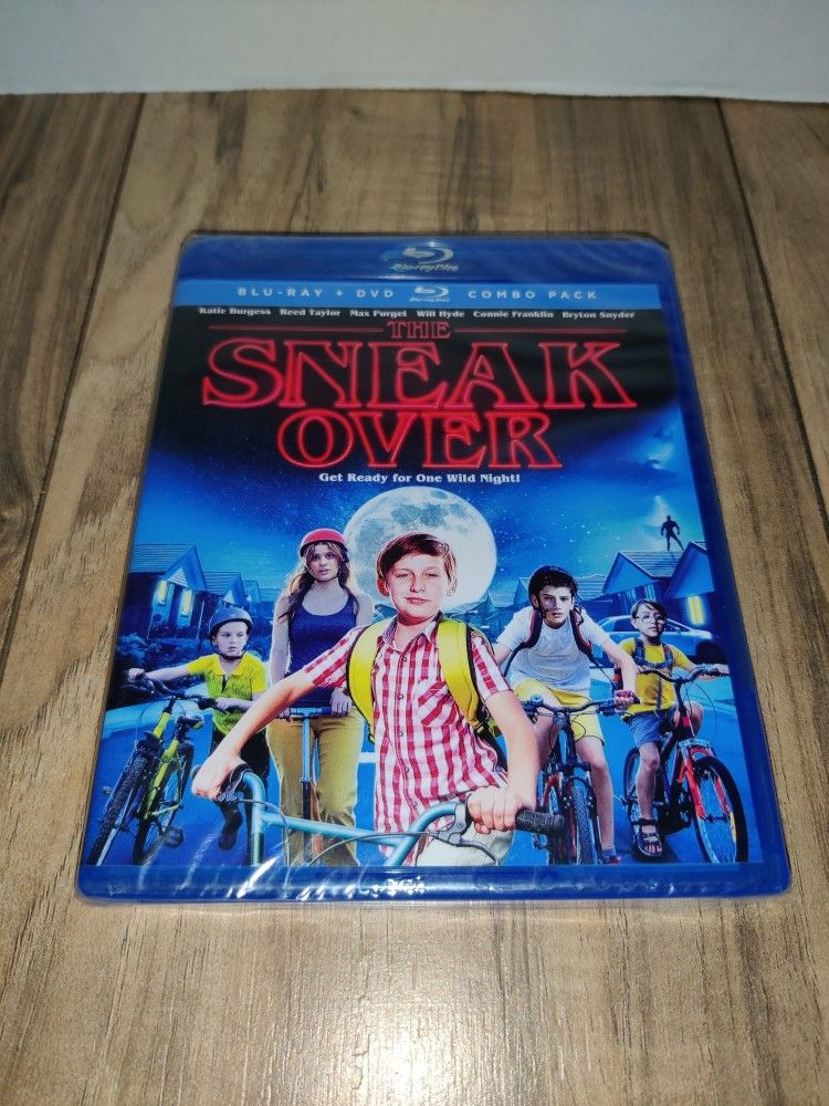 The Sneak Over (Blu-ray + Dvd Combo Pack) New Sealed
