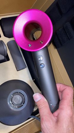 Dyson Supersonic Hair Dryer with Attachments