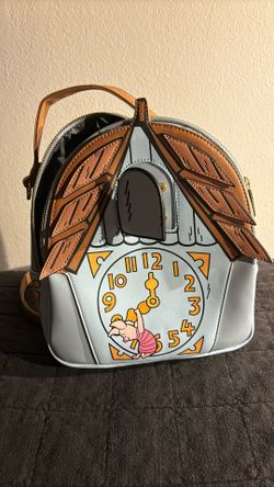 Disney Winnie the Pooh Clock Backpack