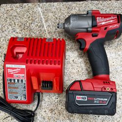 Milwuakee M18 impact wrench 1/2 with 5.0 Battery And Charger