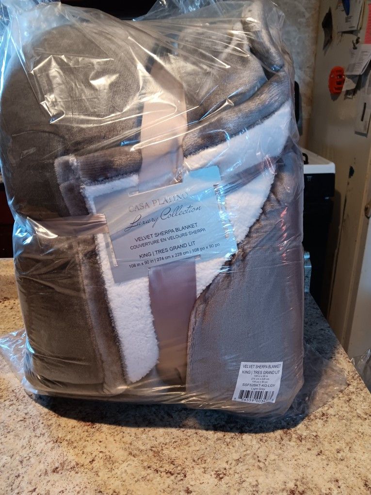 King Velvet Sherpa Blanket
