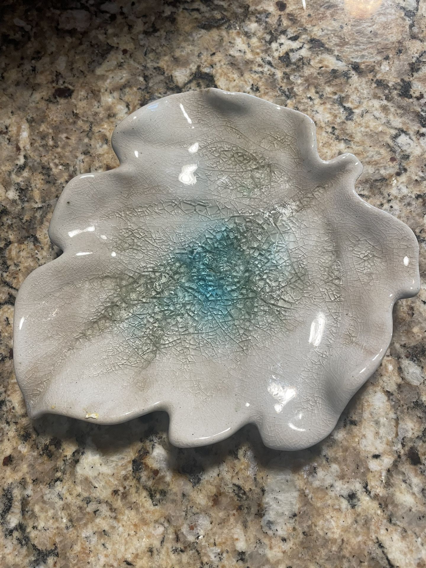Crackled Leaf Dish Made In Vietnam