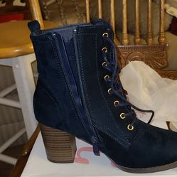 Baylor Suede Boots By TG. 7.5 Size