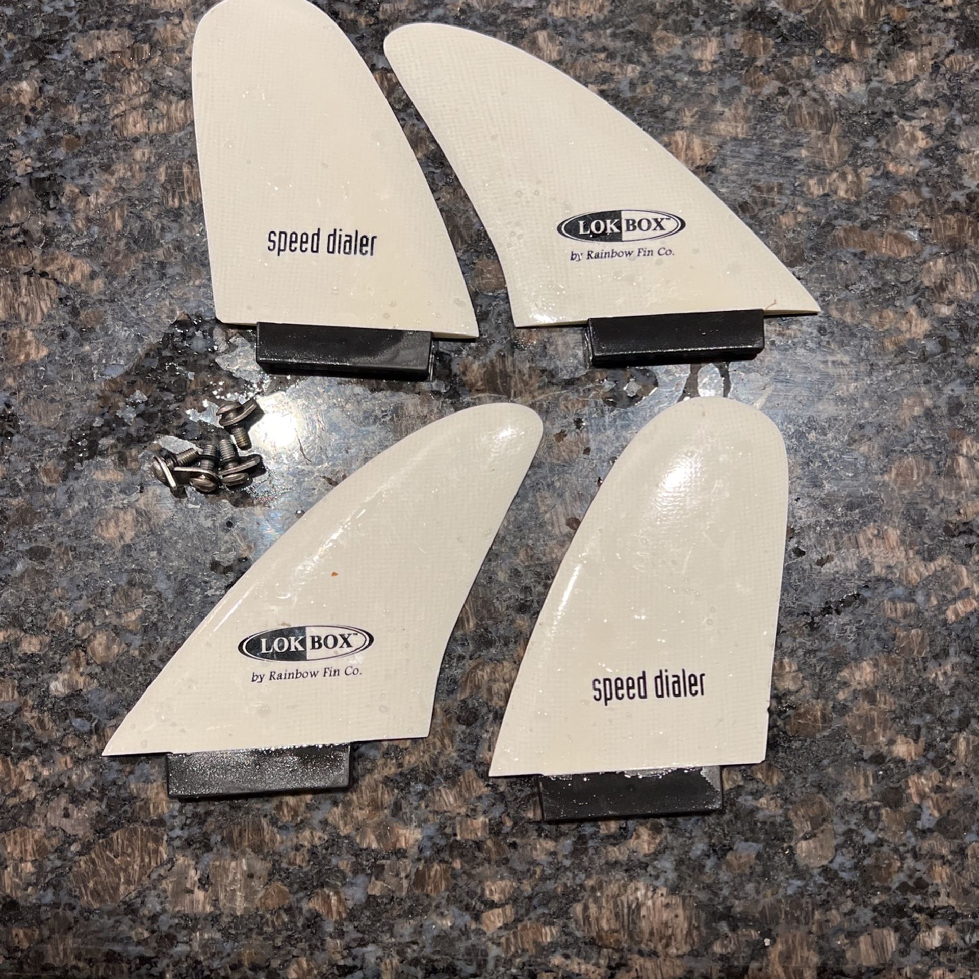 Speed dialer fins new arrivals