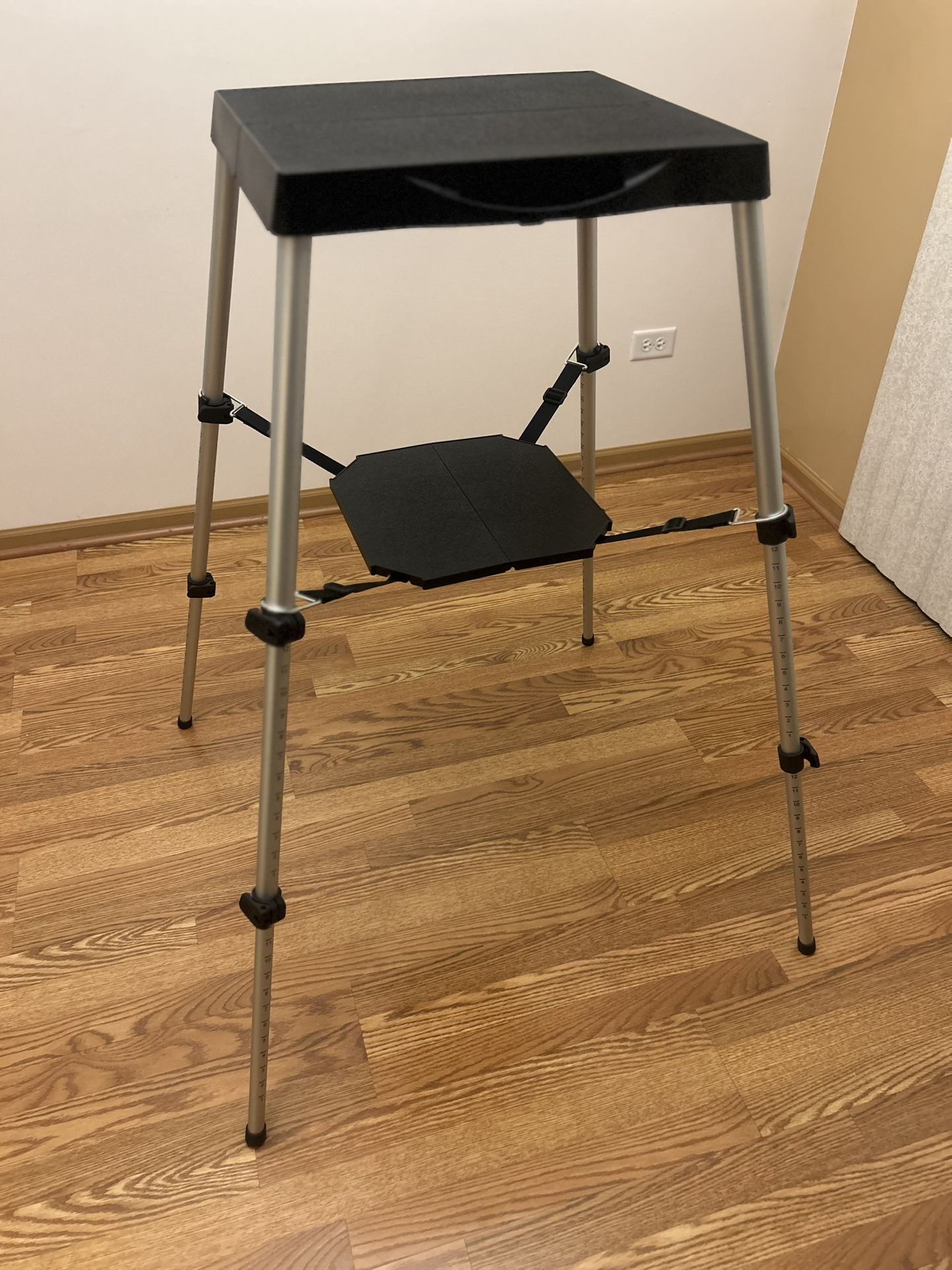 Visual Apex Projector Stand