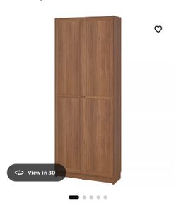 Storage/bookcase with shelves