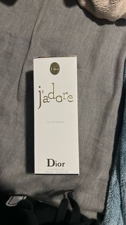 Dior perfume