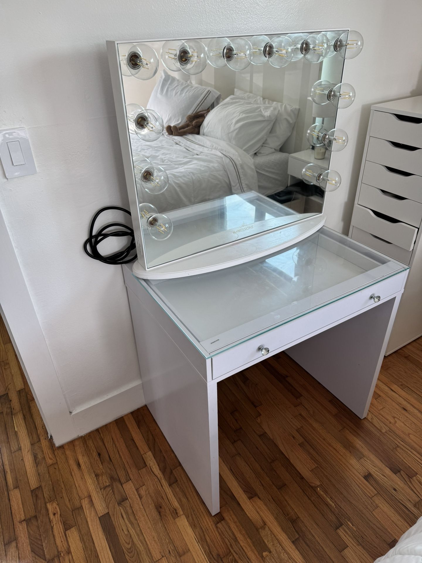 Makeup Vanity