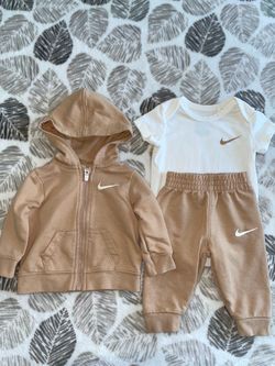 Nike 3 month’s baby boy outfit