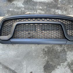 Dodge Ram 1500 Grill Year 2013-2017