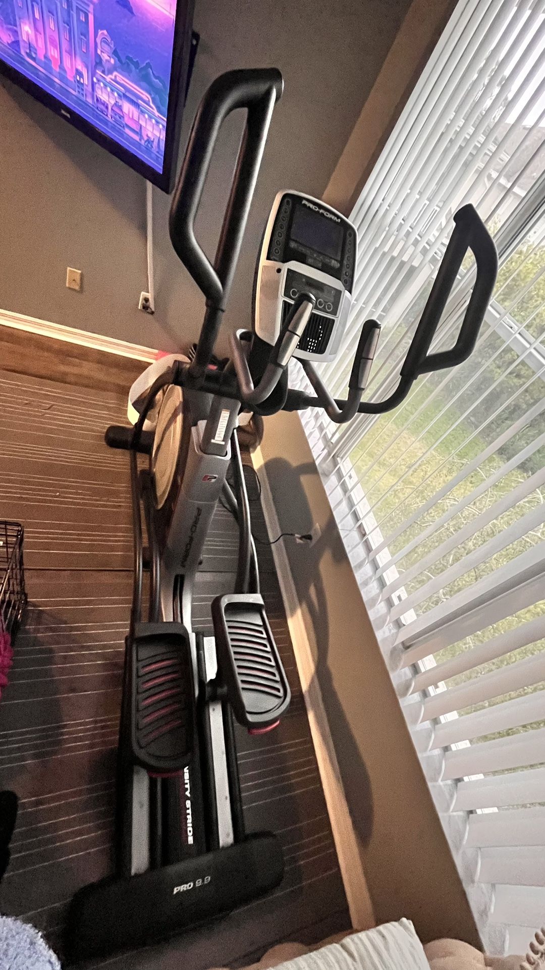Pro form elliptical machine