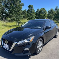 2020 Nissan Altima