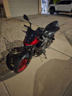 2025 Kawasaki Z500 SE ABS