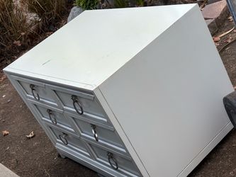 2 Free good quality wood dressers