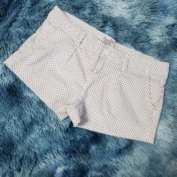 AMERICAN RAG~ WHITE SHORTS WITH BLACK POLKA DOTS!